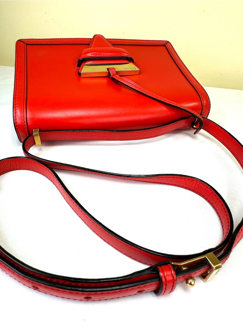 Loewe Barcelona Red Leather Iconic Triangular Fastening Shoulder/Crossbody COA - Picture 14 of 17